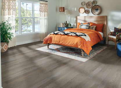 Natural Forest Oak Solid in Winter Neutral 4"