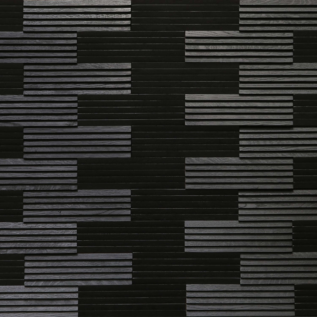 Wall -  Inceptiv - Vertex in Noir Hardwood