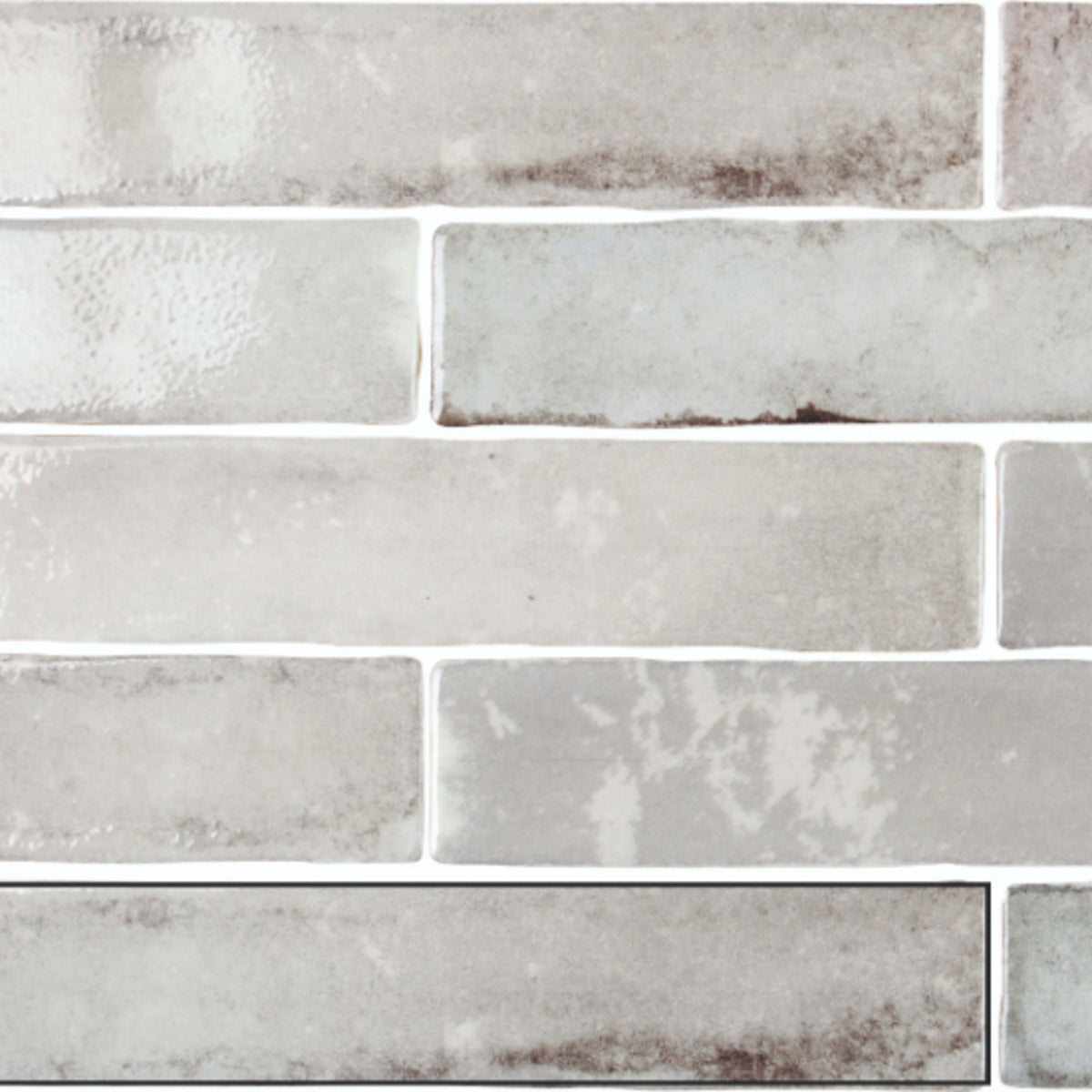 Old Savannah in Grey 2x10 Tile