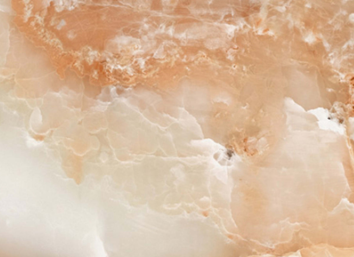 Onyx in Golden Cloud