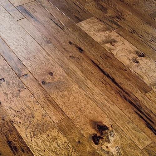 Olde Time Luxe in Versailles Hardwood