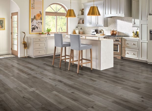 LifeSeal Trending in Shadow Brown 7.09" X 60" | Bruce