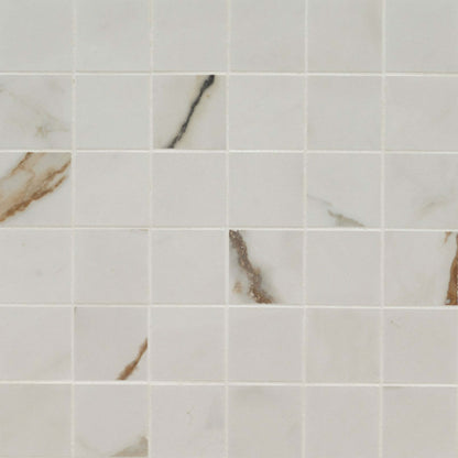 Regallo in Calacatta Marbella - 2x2 Tile