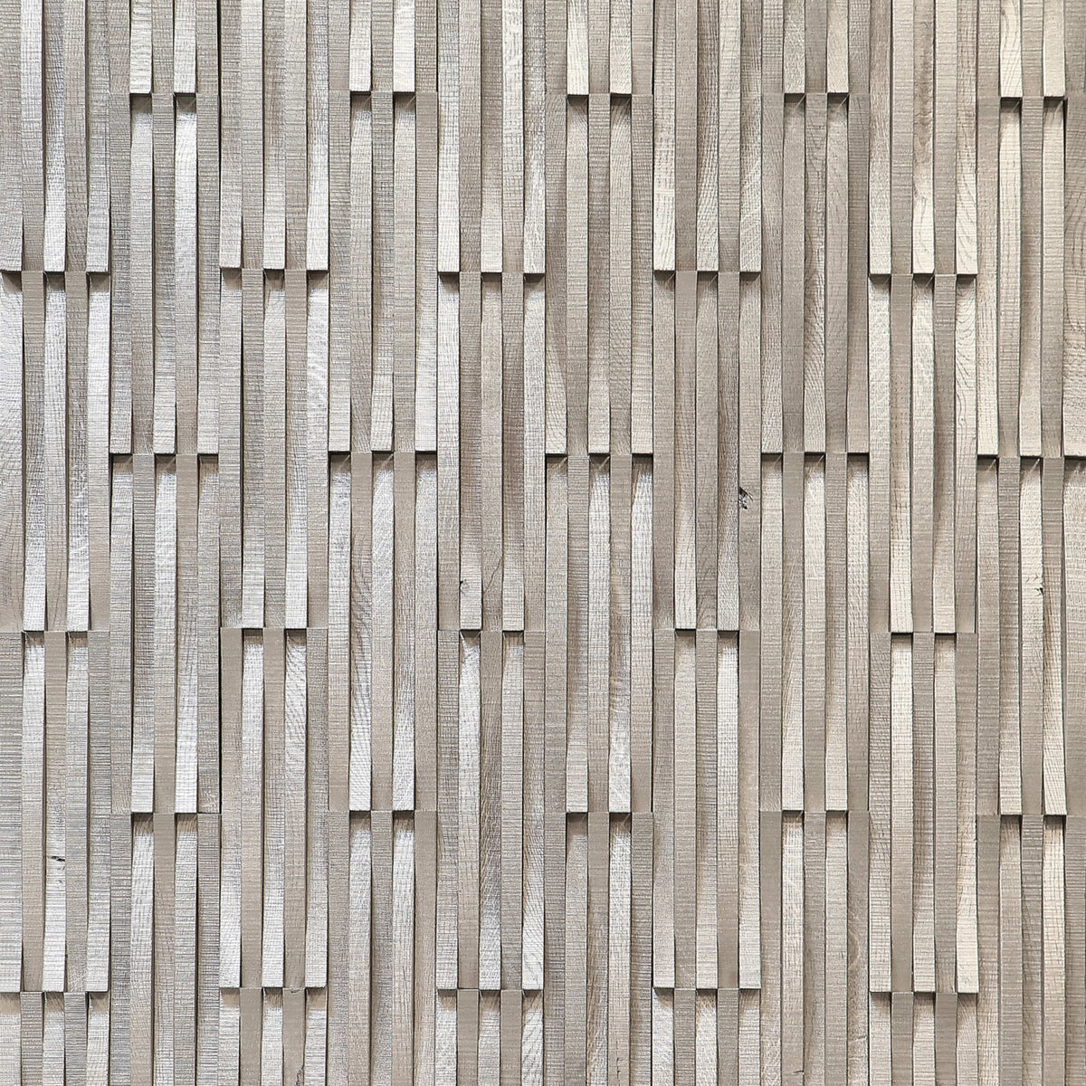 Wall -  Inceptiv - Curva in Silver Hardwood