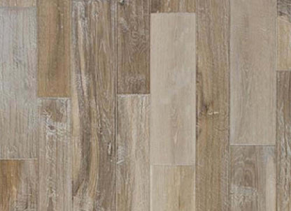 Solid Wood Collection in Kenia