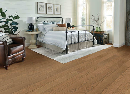 Timberbrushed Red Oak Solid in Woodsy Wonder 5"