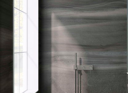 Sandwaves in Light
