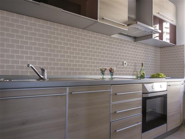 Urban Textures Contempo in Graphite