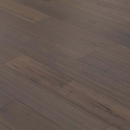 West Winds in Hillsboro   Hardwood