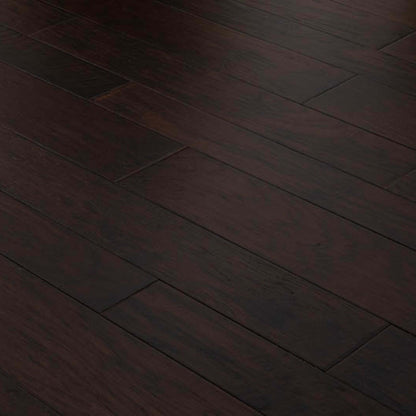 West Winds in Odessa Hardwood