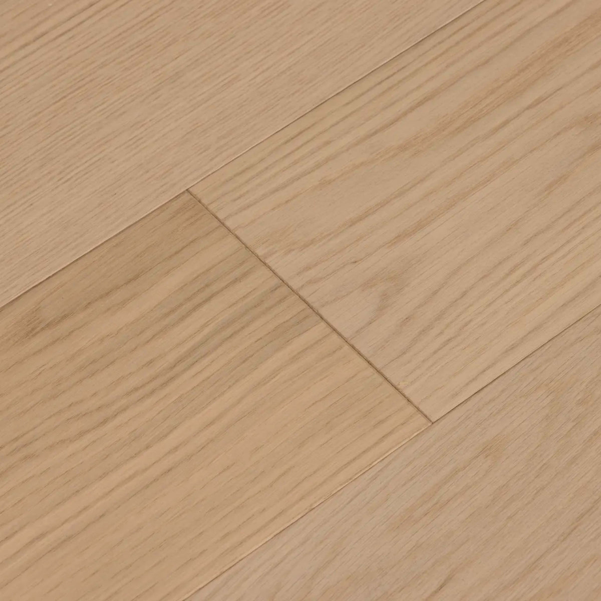 Whiskey & Wine in Chilled Wine Hardwood