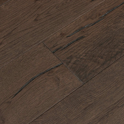 Whiskey & Wine in Irish Whiskey Hardwood