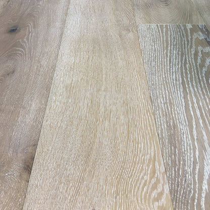 McMillan Canada Original in Lintel Hardwood