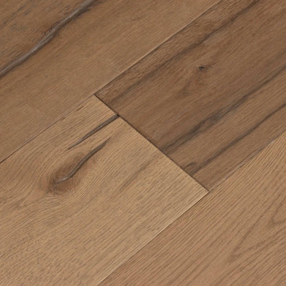 Whiskey & Wine in Reserve Whiskey Hardwood