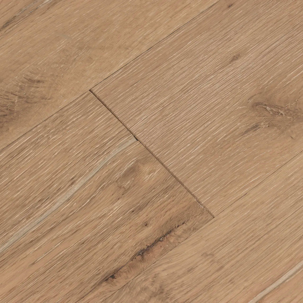 Whiskey & Wine in Summer Whiskey Hardwood