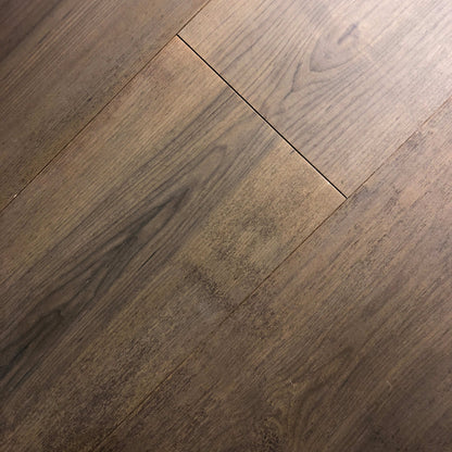 McMillan Canada Original in Toledo Hardwood